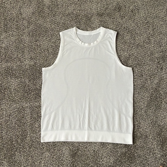 lululemon athletica Tops - {lululemon} swiftly tech sleeveless